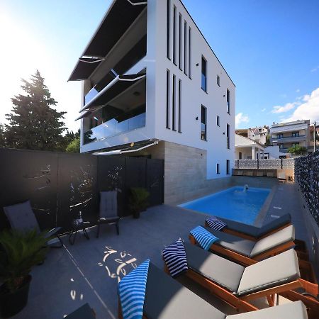Adastra Apartments Maslenica Bagian luar foto